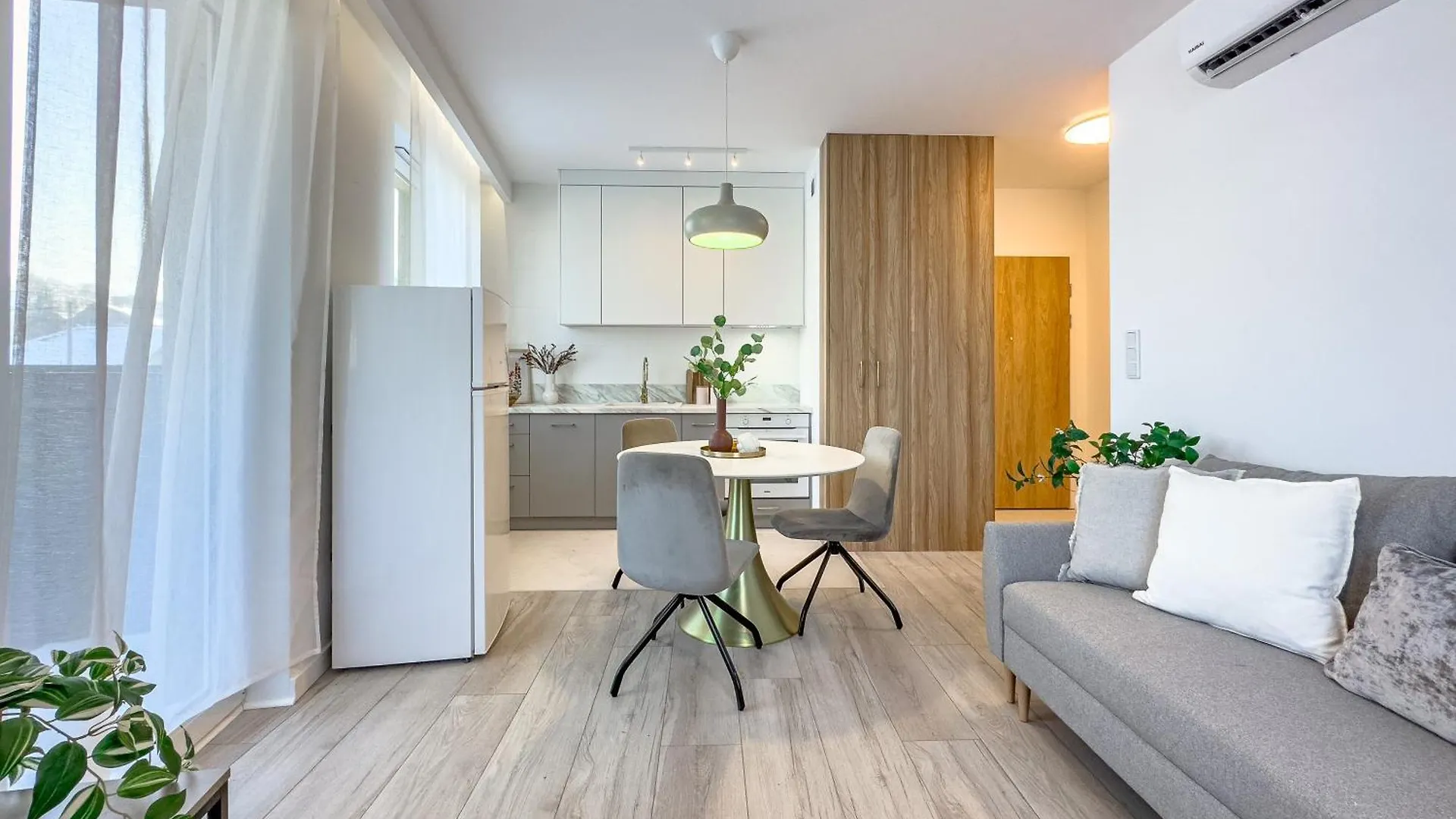 Krakowska Oaza Komfortu - Apartament Premium Z Garazem contacts
